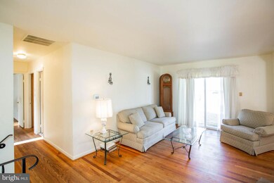 7218 Wendover Dr, District Heights, MD 20747 - photo 5