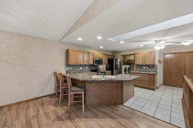 1241 74th St NE unit 1241, Cedar Rapids, IA 52402 - photo 6