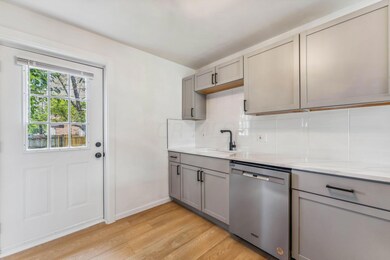 17-web-or-mls-1104-s-kellner-rd - Copy