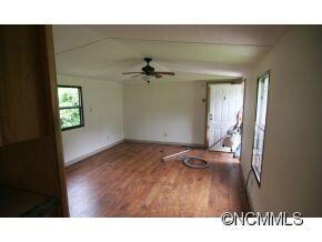 new fan & new laminate floor!