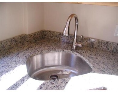 654 River St, Mattapan, MA 02126 - photo 7