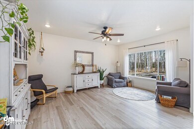 05-LIVINGROOM_EFD_IMG_1-1004