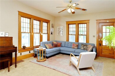 423 E 4th St, Cameron, MO 64429 - photo 5