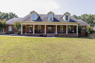 191 Liberty Cir, Prospect, TN 38477 - photo 2