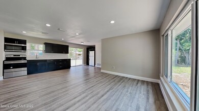 1724 White St, Titusville, FL 32796 - photo 5