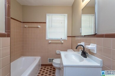 1718 2nd St NE, Center Point, AL 35215 - photo 5