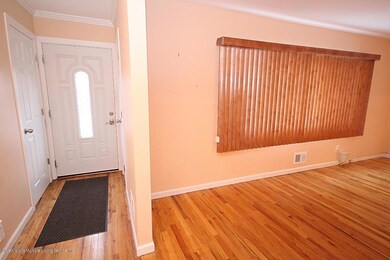 127 Hooper Ave, Staten Island, NY 10306 - photo 4
