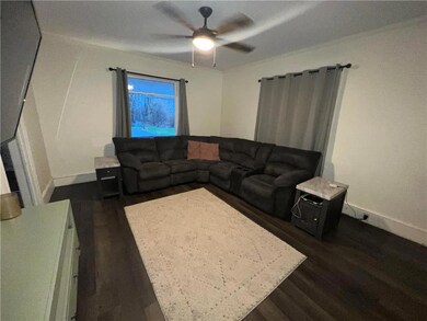 33 E Main St, Pen Argyl, PA 18072 - photo 5