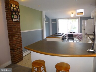 4943 Greenwood St, Brookhaven, PA 19015 - photo 7