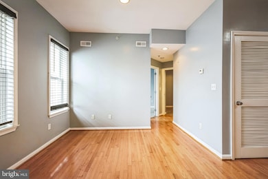 610 Irving St NW unit 105, Washington, DC 20010 - photo 4