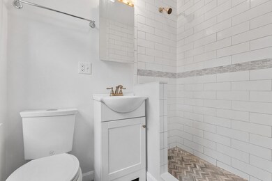 34 Charter St unit 5B, Boston, MA 02113 - photo 7