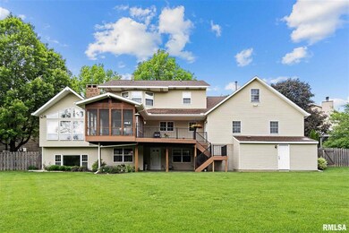 2121 New Castle Ct, Davenport, IA 52807 - photo 5