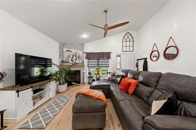 1950 Tot Hill Farm Rd, Asheboro, NC 27205 - photo 4