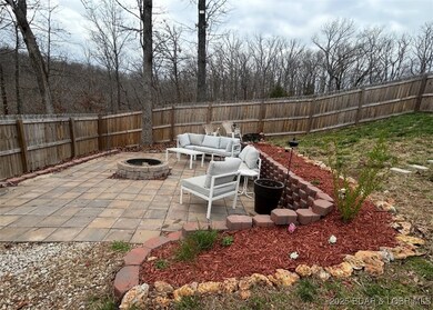Patio & fire pit