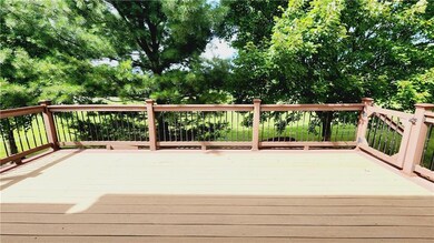 1816 Emerald Dr, Orefield, PA 18069 - photo 7