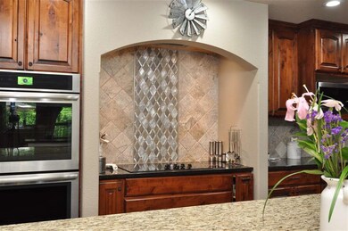 423 E Riverview St, Peck, KS 67120 - photo 3