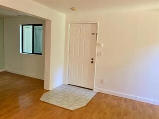 5693 Makati Cir unit D, San Jose, CA 95123 - photo 2
