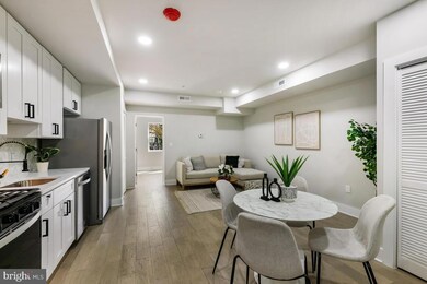 1622 17th St SE unit 2001, Washington, DC 20020 - photo 2