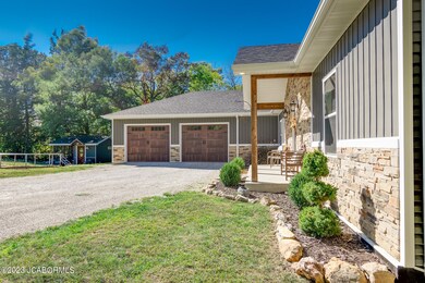 3228 Cedar Bend Rd, Jefferson City, MO 65109 - photo 4