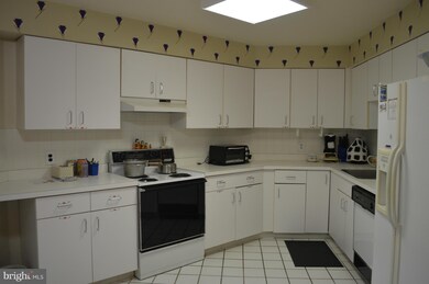 unlisted-address, Baltimore, MD 21209 - photo 4