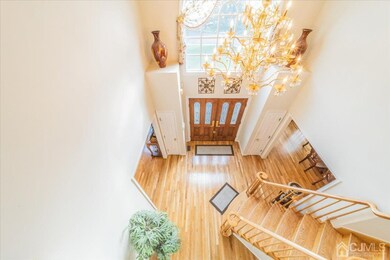 2 Forest Ct N, Monmouth Junction, NJ 08852 - photo 6