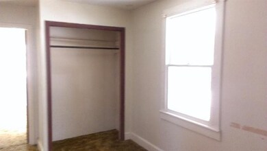 345 N Scruggs Ln, Frankfort, KY 40601 - photo 5