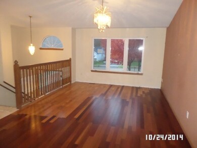 2827 Jethro Ct, Zion, IL 60099 - photo 4