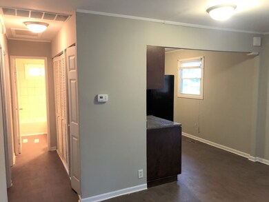 59 Birch St, Carpentersville, IL 60110 - photo 5