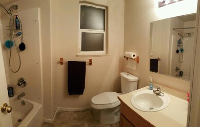 512 NW Lynel Ct, Grants Pass, OR 97526 - photo 6