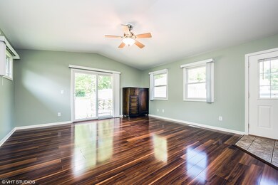 05_307EParsons_3_FamilyRoom_HiRes