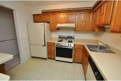 834 Westfield Dr unit 4, Cinnaminson, NJ 08077 - photo 7