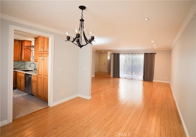 9402 Via Yolanda, Burbank, CA 91504 - photo 2