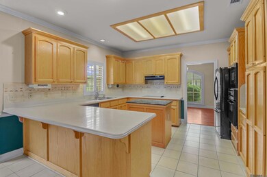 1519 Ridgeland Dr, Baton Rouge, LA 70810 - photo 4