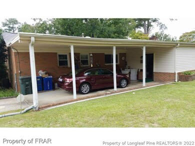 659 Montclair Rd, Fayetteville, NC 28314 - photo 4