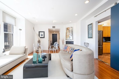 Rittenhouse Plaza unit 15B, Philadelphia, PA 19103 - photo 6