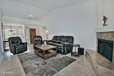 9476 E Laurel Ln Scottsdale AZ-large-013