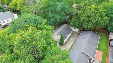 35706 N Benjamin Ave, Ingleside, IL 60041 - photo 3