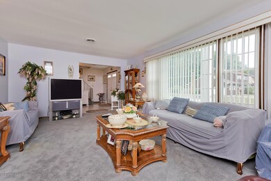 217 Normandy Rd, Edison, NJ 08820 - photo 5