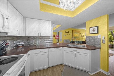 3170 Seasons Way unit 816, Estero, FL 33928 - photo 6