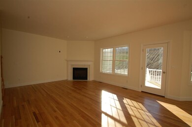 183 Brookview Dr unit 65, Hooksett, NH 03106 - photo 6