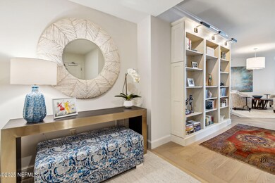 3-web-or-mls-426 Beachside Pl_17