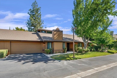 6300 N Palm Ave unit 125, Fresno, CA 93704 - photo 2