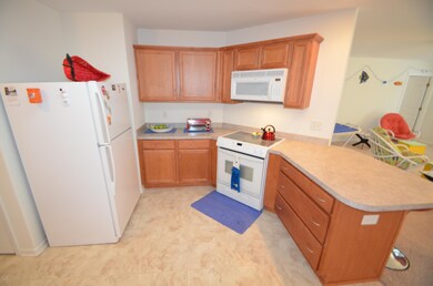 Kitchen alt 2.JPG