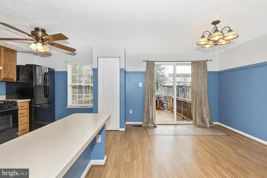 1549 Saint Lawrence Ct, Frederick, MD 21701 - photo 6