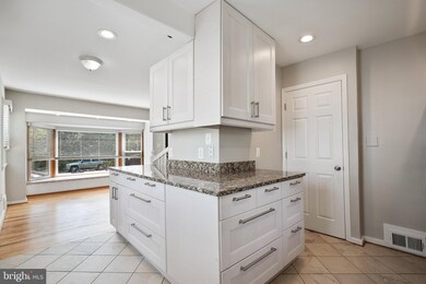 6718 Williams Dr, Alexandria, VA 22307 - photo 5