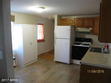 646 Hornbeam Rd, Edgewood, MD 21040 - photo 5