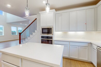 22202 Sam Raburn Dr, Tomball, TX 77375 - photo 4