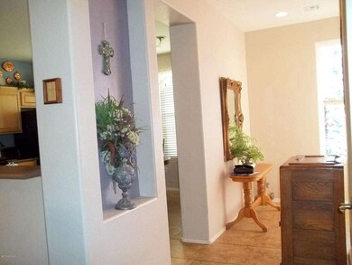 ENTRY WAY INTO KITCHEN
