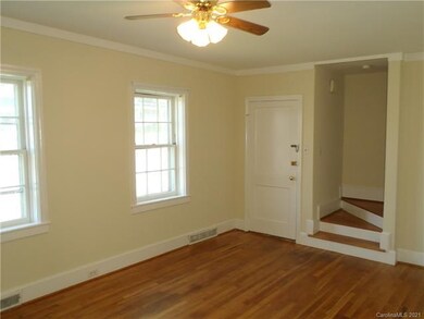423 N Center St, Statesville, NC 28677 - photo 3