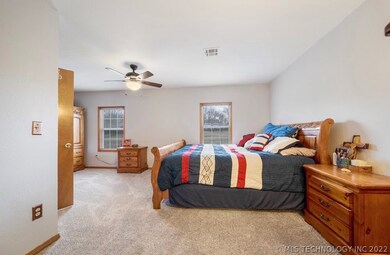 18514 S Fern Valley Dr, Claremore, OK 74019 - photo 7